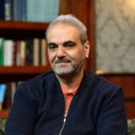 عکس؛ تصویری از جواد خیابانی حین تدریس در دانشگاه؛ دانشجویان: خیلی سخت گیر است