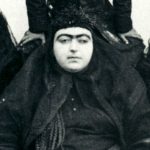 عکس؛ سفر به تاریخ؛ «دختر و نوه‌های ناصرالدین شاه» با لباس و لوازم «درویشی»