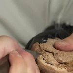 ببینید؛ مراحل تولید کفش دست دوز آکسفورد کلاسیک با چرم گوساله