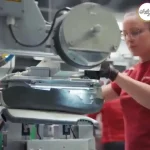 ببینید؛ مراحل ساخت پورشه ۹۱۱ کاررا در آلمان