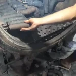 ببینید؛ نحوه تولید انبوه شلنگ رادیاتور در کارگاهی در پاکستان