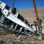 انحراف اتوبوس حامل دانش‌آموزان در جاده قزوین – تجارت نیوز