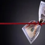 پیش بینی قیمت دلار ۱۷ اردیبهشت ۱۴۰۴ / دلار 2 هزار تومان ارزان شد – تجارت نیوز