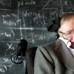 پیش‌بینی‌های دقیق استیون هاوکینگ از سال 2025