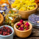 بررسی علمی تأثیرات طولانی‌مدت بر کبد و کلیه