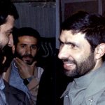 عکس؛ سفر در زمان؛ «صیاد شیرازی در کنار همسر، فرزندان و دامادش در حرم امام»؛ دهه 70