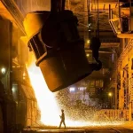 اثر قطعی برق بر صنایع بورسی / کاهش سودآوری صنایع و تلاطم در معاملات سهام؛ روی دیگر سکه ناترازی انرژی