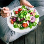 آیا رژیم گیاهخواری برای بهبود کبد چرب مناسب است؟