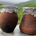 ببینید؛ غذای روستایی در آذربایجان؛ پخت پیتی، آبگوشت سنتی در دیگ سفالی